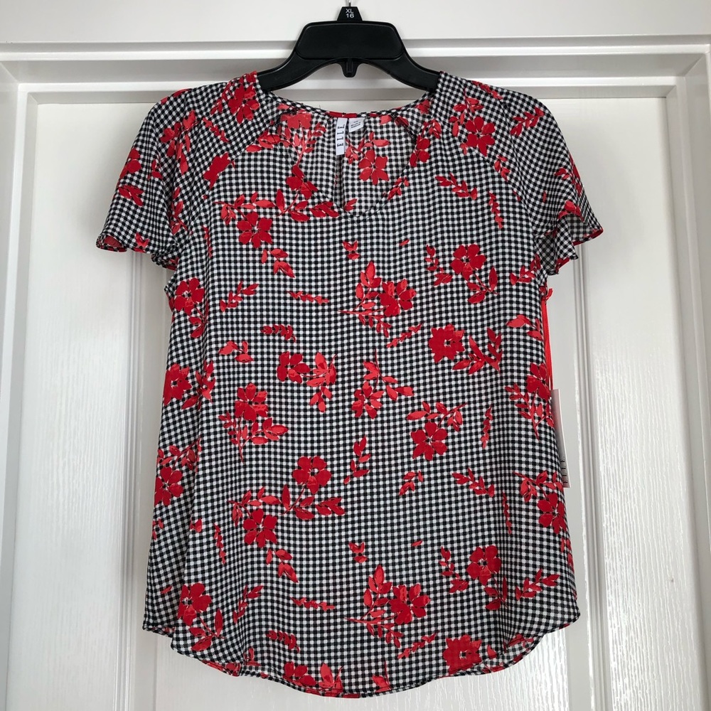 Elle gingham/floral blouse!